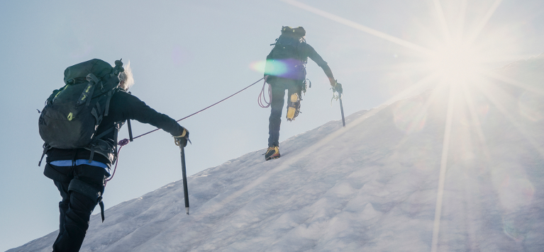 [Header] [About Us] Risk Oversight